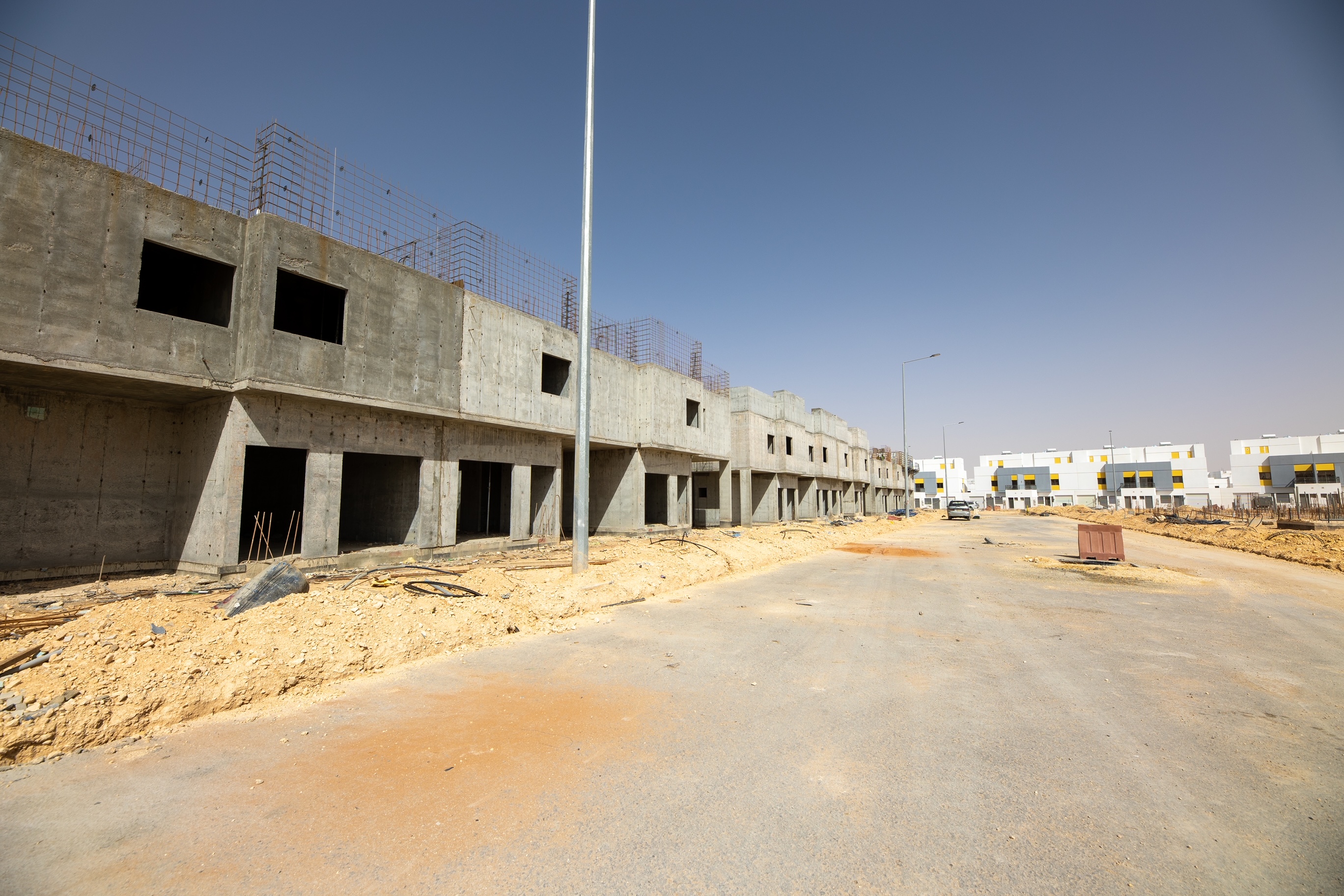 الأعمال الخارجية
